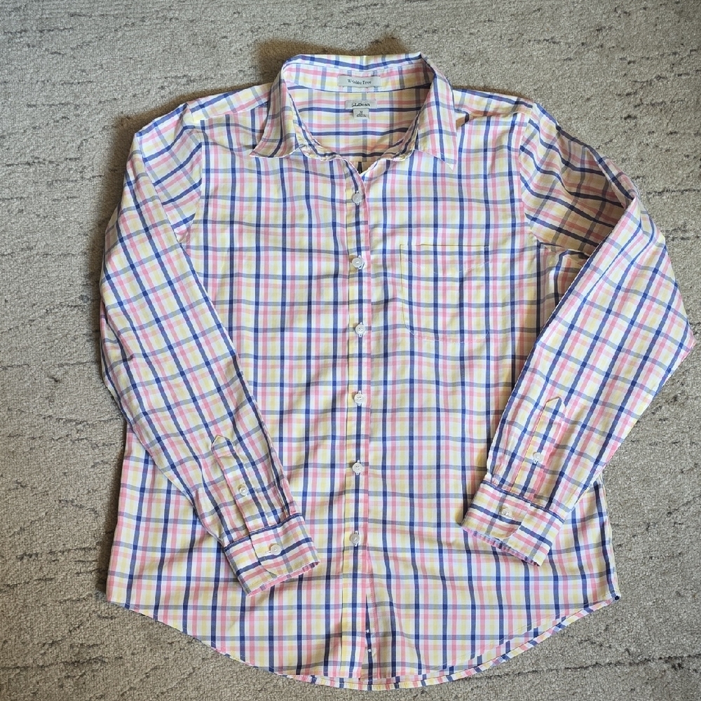 L.L. Bean Men's Multicolor Plaid Button Down Shirt